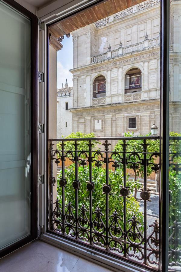 Apartamento Living By Cathedral Apartment Seville Exterior photo