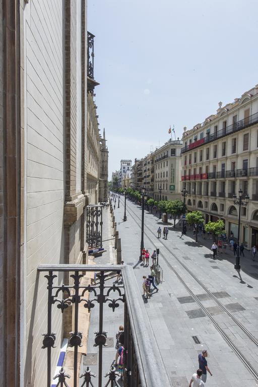 Apartamento Living By Cathedral Apartment Seville Exterior photo